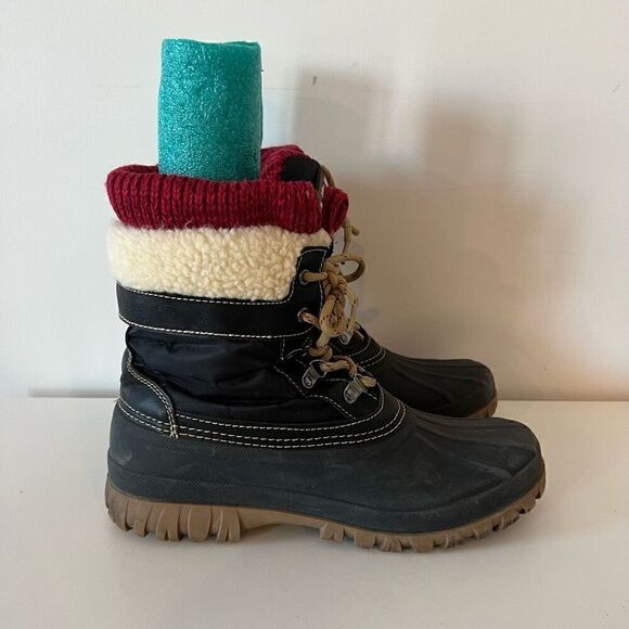 Storm by Cougar Creek Boots Womens Size 10 Black Red Faux Fur Winter Warm Lace U - Picture 1 of 7